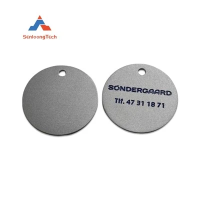 Etste metalen naamplaatjeslabels